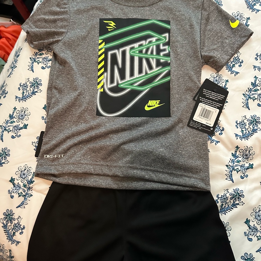 Nike boys outfit